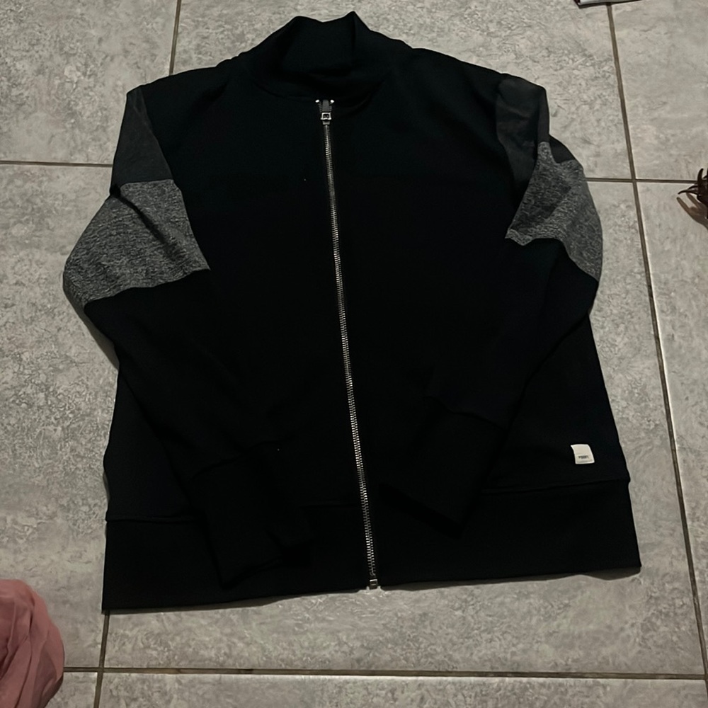 Zip up